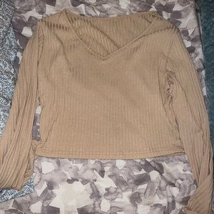 Bundle 2 brown colored tops